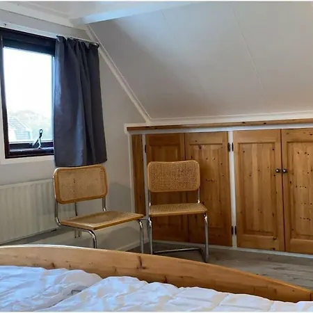 Huijsmansverhuur Type B De Luxe Grevelingen 15 Holiday home *