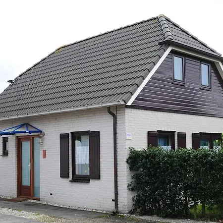 Huijsmansverhuur Type B De Luxe Grevelingen 15 Holiday home *